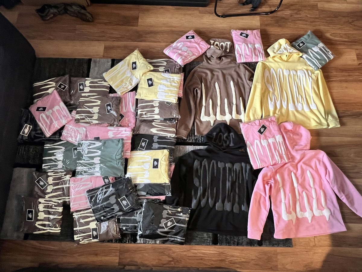 LstSociety's tweet photo. Waddup everyone, we are a black owned brand and we are located in California and Ohio/#NCAT. We are going to be re stocking our “444/777” collection that previously sold out🔥. We will also be adding our “CMIYGL” Hoodie collection to this drop as well on January 22nd at 3pm EST. https://t.co/8imm70NtNe