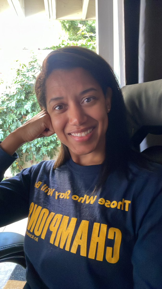 tmonetscott's tweet photo. It’s a good day to have a good day. #winningagainstcorruption https://t.co/0a1ftrIiCc