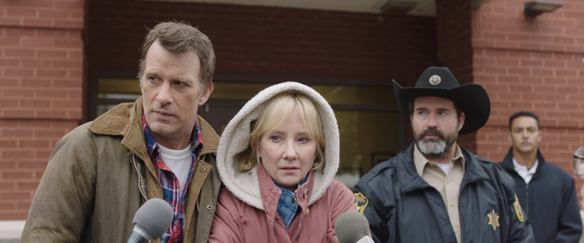 The Vanished (2020) - The twist is something you'll likely guess midway through the film, and although the run up to it is largely forgettable, this film has its moments, as fleeting as they are. 5/10