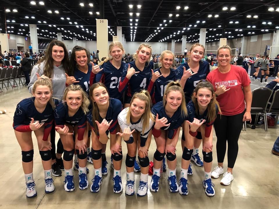 MaddieMajerczyk's tweet photo. Busy but successful past weekend. Started off winning 🥈 at the 4A UIL Spirit State Championships with Argyle HS Cheer!  Then going undefeated at the Tour of Texas Qualifier in San Antonio with FH 15 Ikaika Emily! 🖤🤍🏐 #gfi #dtw #argylehs @ClubFieldhouse @TourofTexasVB https://t.co/5rLoU5XWWW