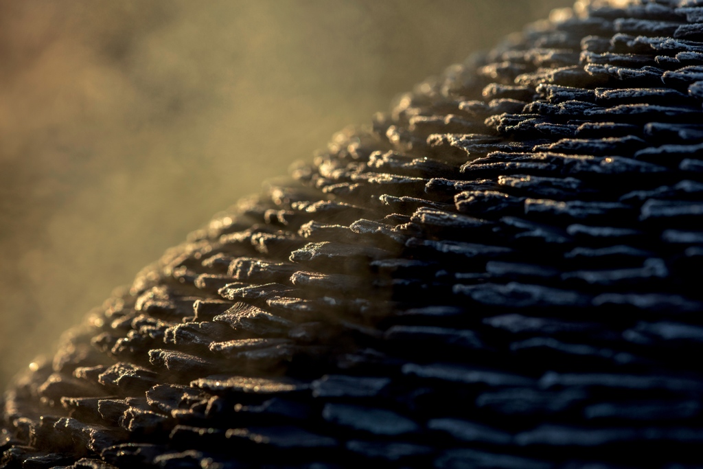 davidharber's tweet photo. This #TexturedTuesday we are looking at the Dark Planet sculpture created from shards of Welsh slate, which change to a beautiful purple hue in the rain.
https://t.co/6kYjfBNi7F https://t.co/qDE3Pyflqa
