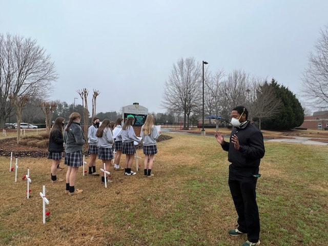 QASchool's tweet photo. The weekly Mass today celebrated the Sanctity of Life. Following Mass, Deacon Avery Daniel spoke to 8th grade students, highlighting their responsibility to preserve and protect life. The morning concluded with the annual Walk for Life on the QA-BT campuses. #dignityoflife https://t.co/UjbuovxPh4