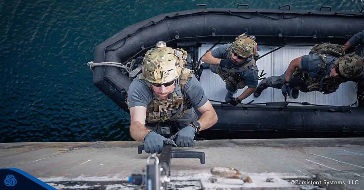 PSWaveRelay's tweet photo. At the center of the #NetworkedBattlefield is the warfighter, empowered with next-generation capabilities - multi-domain networking. #WaveRelay connects devices from air to ground to marine on a unified network to command & control, share data, and maintain comms between units. https://t.co/4gkomYFI95