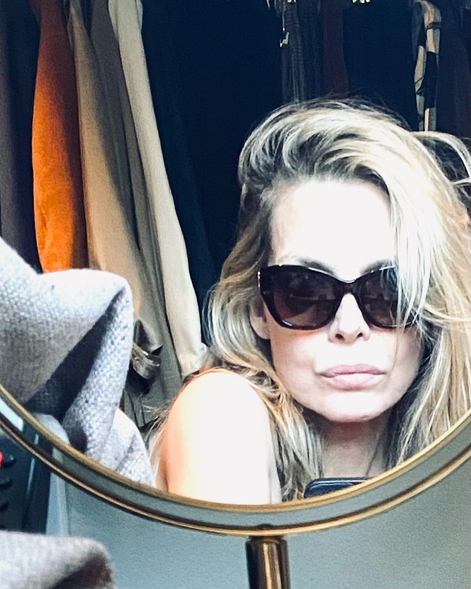 I look very relaxed. 😌