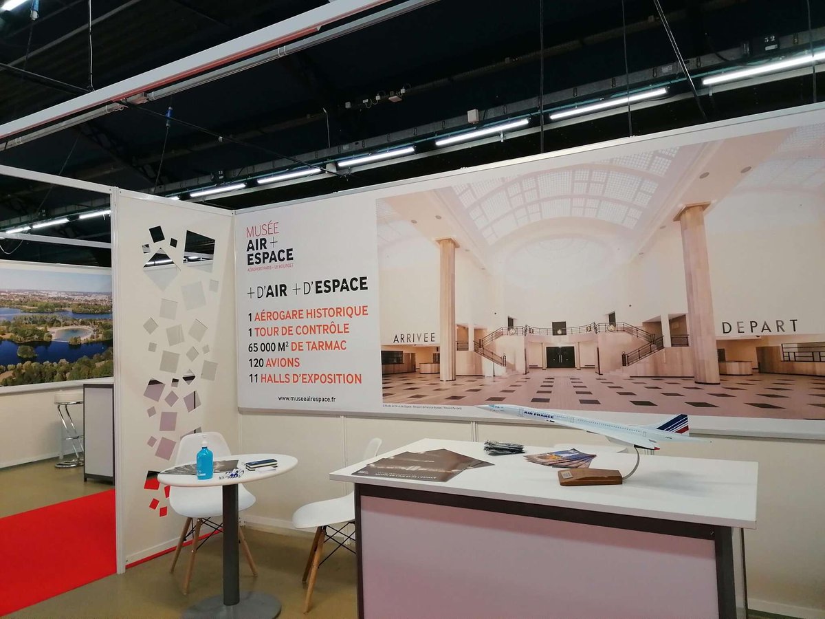 alicecharbonnr's tweet photo. 🎥 ✈️ 🎞 🍿
Le @MuseeAirEspace #LeBourget était présent au @_parisimages Production Forum au Parc Floral pour promouvoir ses espaces intérieurs et extérieurs privatisables pour des tournages et prises de vue
#PIPF22
cc @Lauraa_Presti
➕ d’infos : https://t.co/F1VhLUZGIW https://t.co/UZdWCGhah4