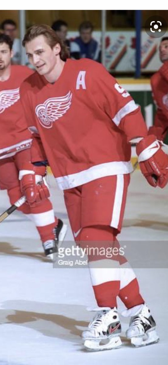 Dsurma15's tweet photo. @spittinchiclets I feel like this guy would be unstoppable in todays NHL https://t.co/FXP4sBNqxK