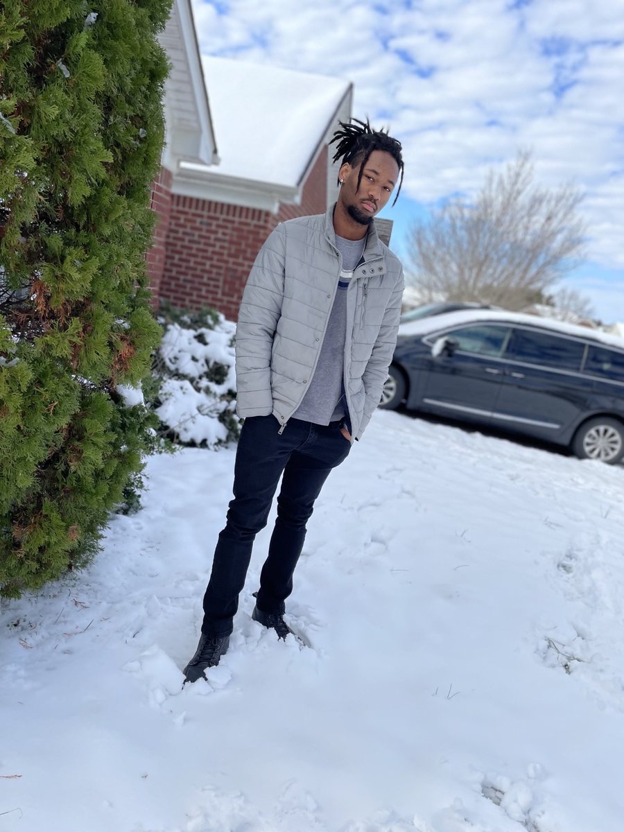 Congratulations to our junior Coming Home attendant, Guyon Young! Guyon says, “If we are not the master of our mind and emotion, our minds and emotion will be the master of us.” 🔥#goblaze @bhsjustus <a href="/BethStone__/">Beth Stone</a> <a href="/bhstrakas/">Alexander Trakas</a> @smith_j_c <a href="/TheVoiceBHS/">The Blackman Voice</a> <a href="/BHSblazetrack/">Blaze TrackandField</a> <a href="/bhscollegiate/">BCA</a>