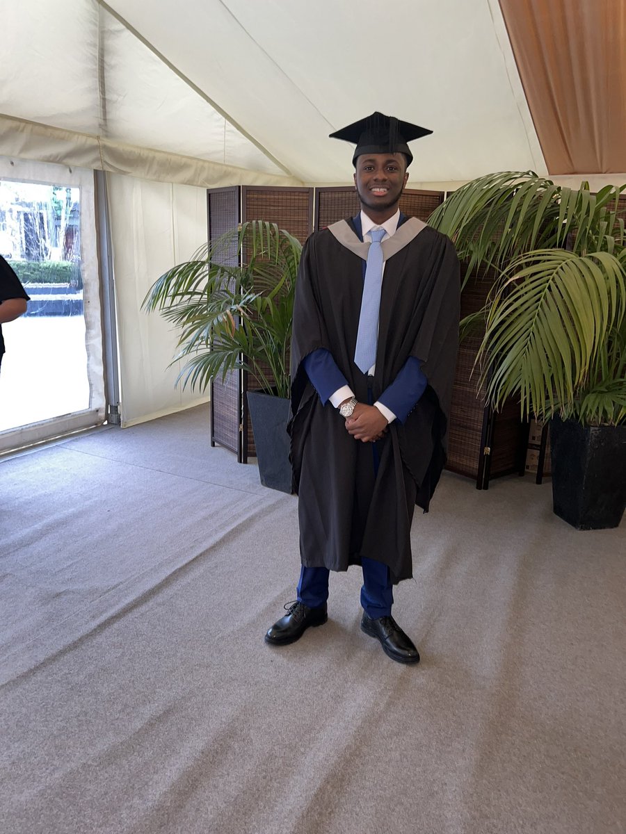 DS 🕺🏿🧨 tweet media