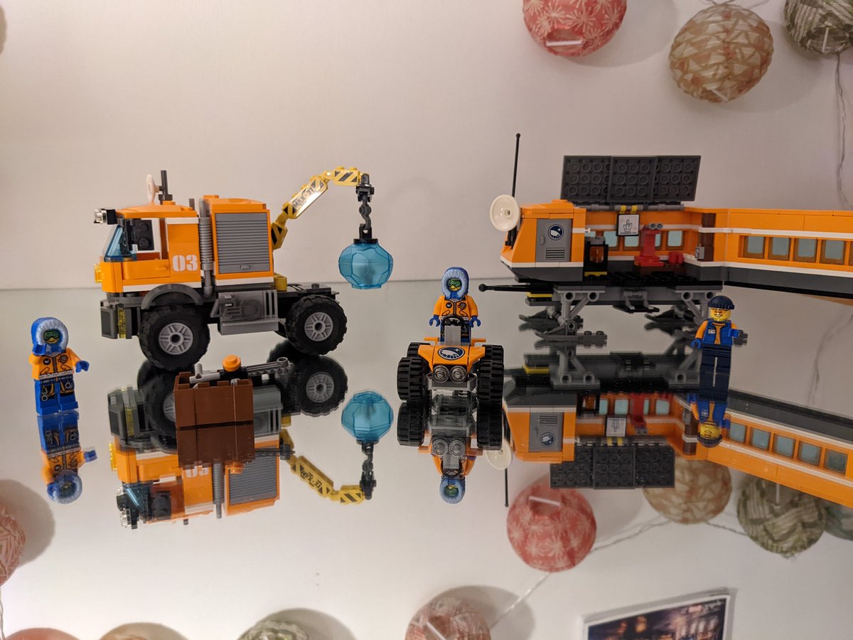 yoplait_8's tweet photo. A VENDRE: LEGO City 42027: Arctic Outpost

•Complet 
•Boite
•Plan
•51.20€

#LEGO #AFOL #City #Bricks https://t.co/LGhDcaVNs6