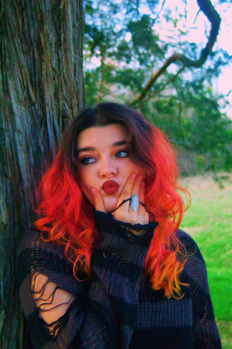 A little over a week until “Break The World” is released! I’m so excited for you guys to hear this one. I want to thank Kreative Villains studio for helping me bring my vision for this song to life! ❤️‍🔥