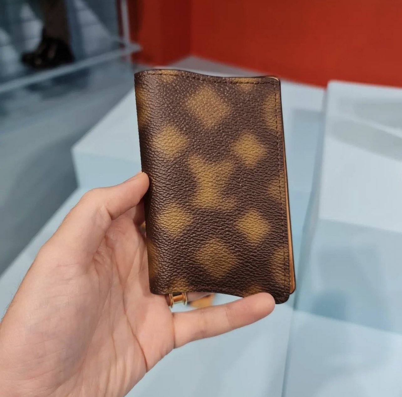 vuitton virgil abloh wallet