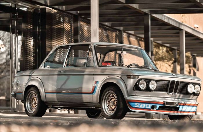 Neo 1/43 BMW 2002 Turbo＃69 DRM 1975 Gold #306 | eBay