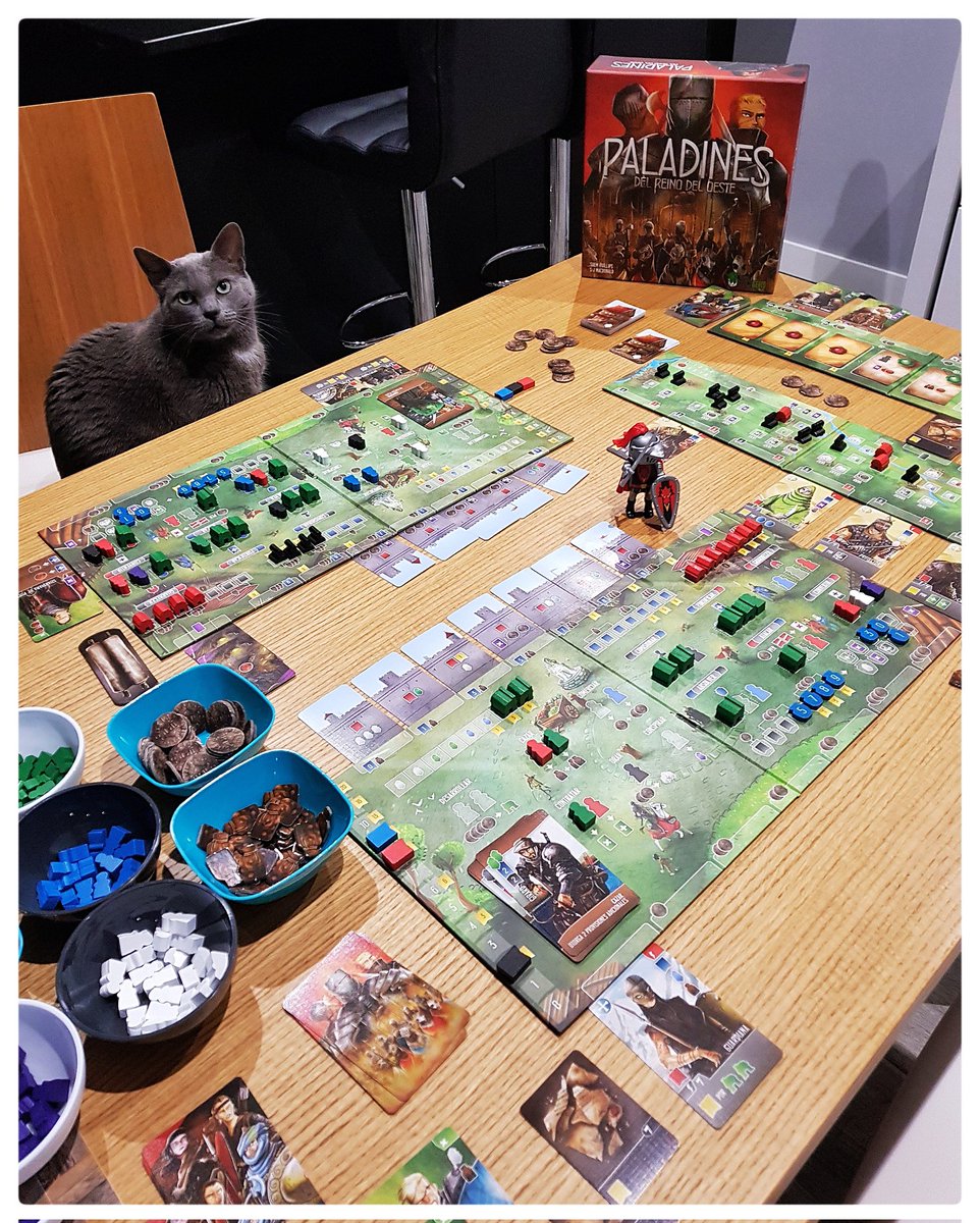 scseijas's tweet photo. #boardgames #edicionesprimigenio #juegosdemesa #mascotasludicas @JosemiRodCas https://t.co/9GmYzHLqqQ