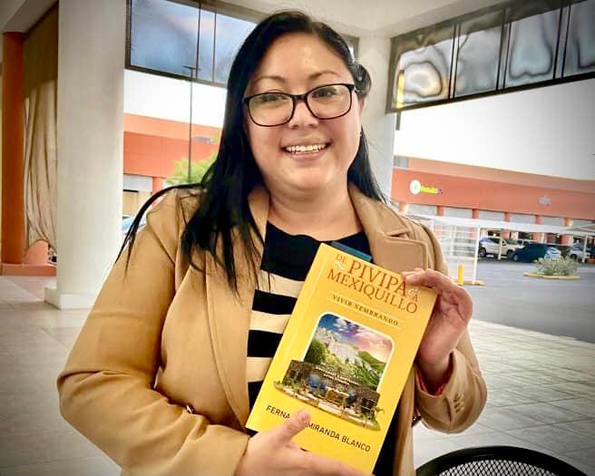 #DePivipaAMexiquillo #VivirSembrando 📒💛
Este es uno de los proyectos editoriales en los que con más cariño y gratitud he trabajado.
El escritor Fernando Miranda Blanco narra en estas páginas algunas historias de su familia y de Pochula, #Moctezuma, su pueblo. 
1/3