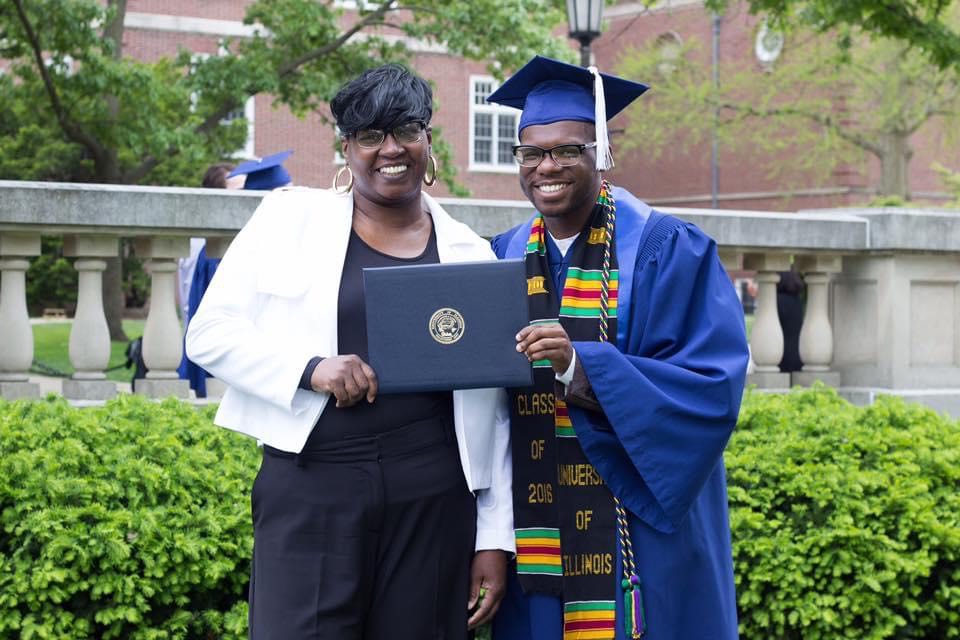 JDMcClintonIL's tweet photo. I was born and raised on the South Side by my mother &amp; grandmother. Now I'm running to represent them and my community as a Cook County Commissioner.

I'm Jaylin D. McClinton and I would love to have you join this team. Please RT and follow to help build our grassroots movement! https://t.co/1yMQR851NH
