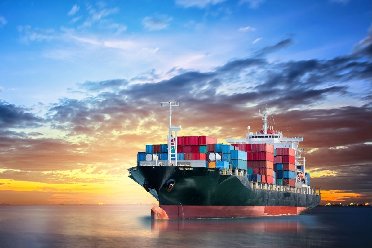 hydrogenfuelnew's tweet photo. The South Korean project aims to make a commercially viable unit for marine shipping... READ More
#2025hydrogengoal #hydrogenpoweredmarinetech #KRISO #KRISOhydrogenfuelresearch #liquefiedH2 #liquidH2 #liquidhydrogenfuel #marineindustryhydrogenfuel
https://t.co/kyRDWi9bOH https://t.co/9cIoLm93Qh