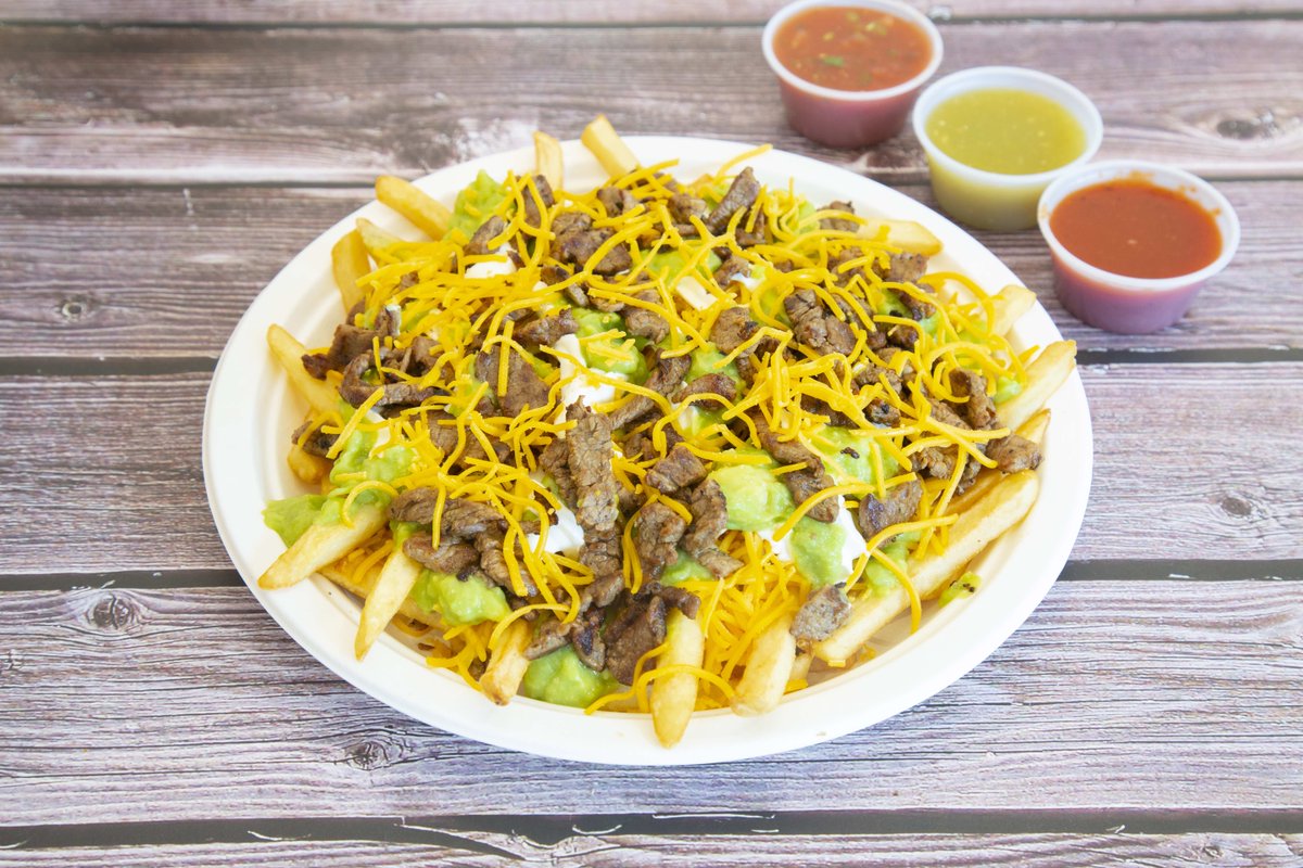 SombreroMexican's tweet photo. Happy ๐ FRYday!๐ Dig into our #CarneAsada Fries Supreme, one of many #SanDiegoStyle favorites on our menu! Our carne asada is ๐ฏ% Angus Steak and that's REAL guac you see there! YUM!
Order your favorite #SombreroFix now at https://t.co/32sNjQskyj. https://t.co/a9onyA68lW