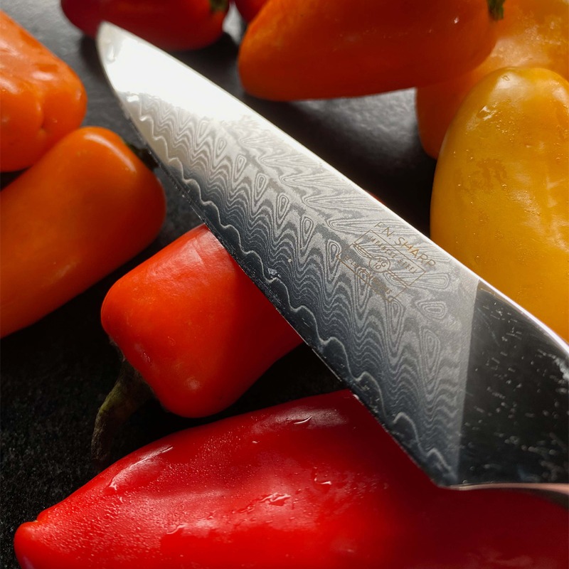 fnsharp's tweet photo. Chopping peppers like a boss begins with a sharp knife – an F.N. Sharp Knife that is 🔪

Whether you prefer the chef’s knife, Santoku or even a utility knife, F.N. Sharp has all the knives you need to make meal prep a breeze!

#homecooking #damascussteel #chefknife #itsfnsharp