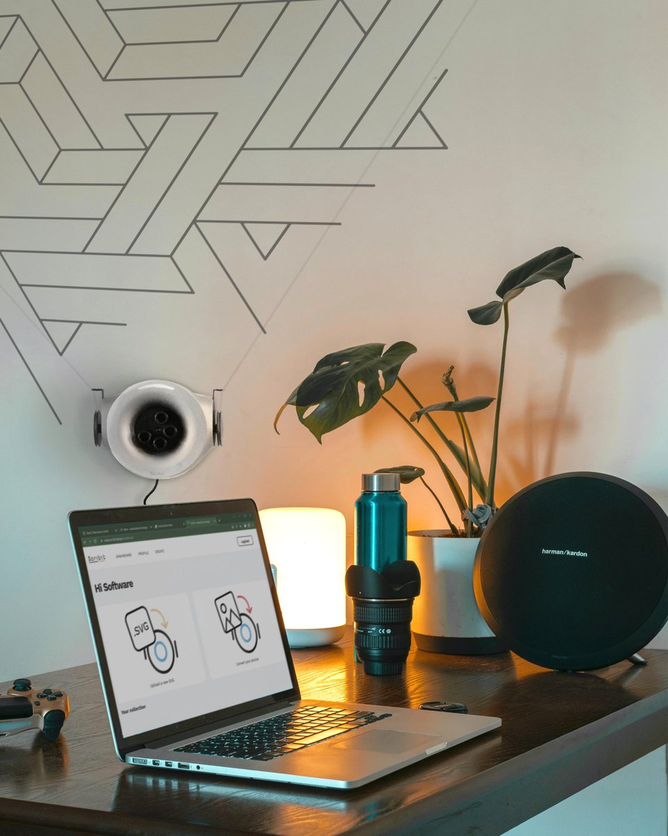 Scribit_Design's tweet photo. Draw on your walls with style, try Robotic Mural 🔥 draw and redraw an infinite number of times with #Scribit!
Did you know Scribit Markers are all designed to be erasable from the wall? https://t.co/mWU0rEqET6