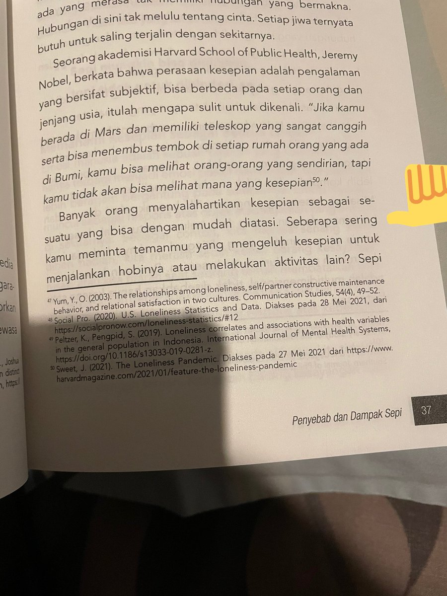 snowterrain's tweet photo. Kesepian, dan bedanya dengan kesendirian. (Dari buku Sepi) https://t.co/ronEF2Nq38
