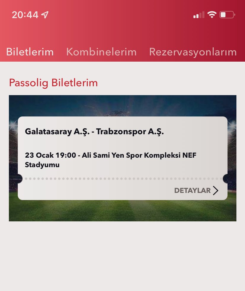 #FatihTerim İçiniz rahat olsun hocam nefesim yettiği kadar yönetim istifa diye bağıracam #DefolgitBurakElmas