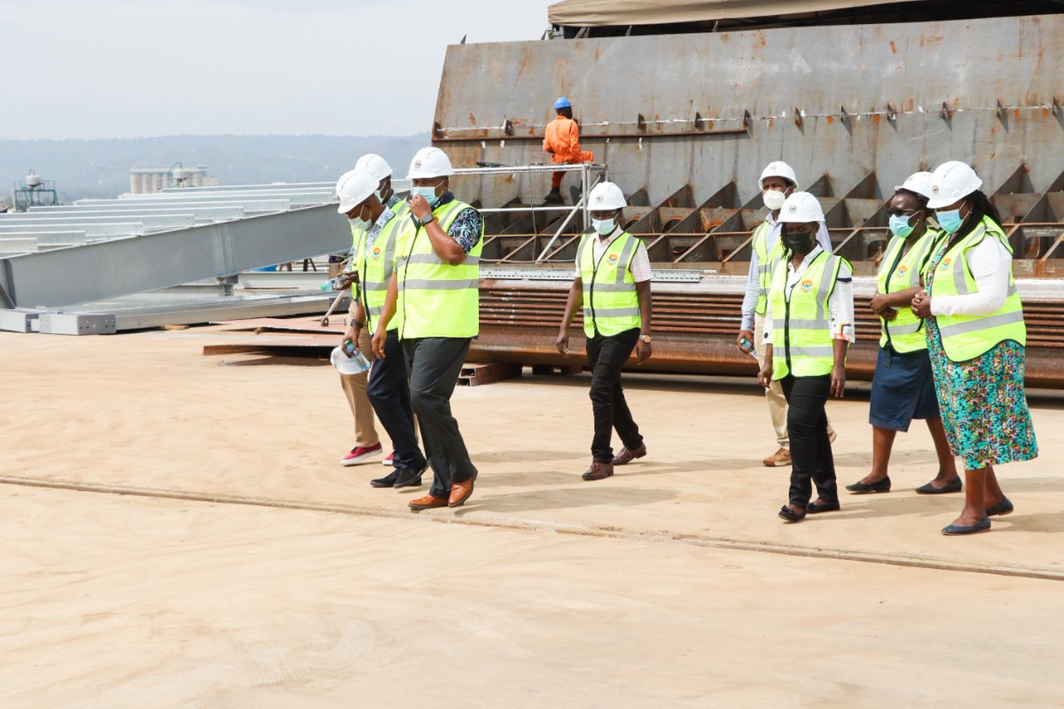 KenyaShipyards's tweet photo. Economic Planning Secretary Katherine Muoki of @KeTreasury today 21 Jan 22 paid a courtesy visit to KSL Kisumu Shipyard. The Deputy MD Col Muthungu gave a guided tour and at the end of it, the guest was elated on the progress of construction of Mv Uhuru II wagon ferry. https://t.co/ihV9bsdEZe