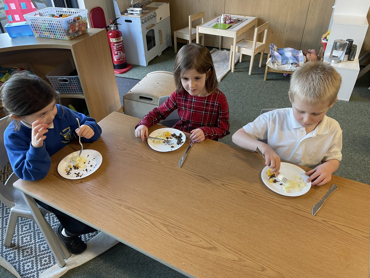 Peeled it. Chopped it. Boiled it. Mashed it. Cooked it. Ate it. A lovely wee Burns Supper today in P1A which we all helped to make. Haggis, neeps and tatties…ye canny beat it. We had a dance, sung songs and recited poems as well as enjoyed shortbread. Good fun all round. 😃