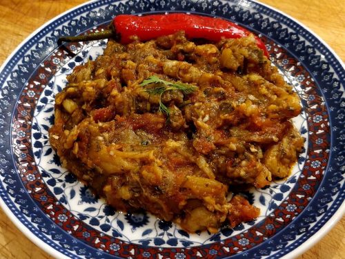 MaysamAdventur1's tweet photo. Today's @DailyPicTheme2 is X/Z/Anything
Z is for #zaalouk- a delicious #Moroccan side dish made of aubergine and tomato 😋🇲🇦
#DailyPictureTheme
#Food
#Morocco https://t.co/dqG6zE2cU8