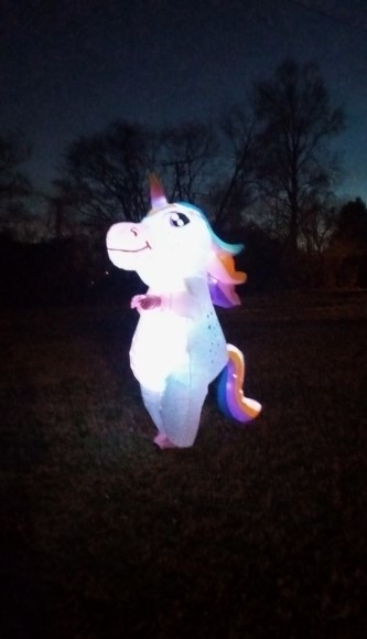 CrazyHorns's tweet photo. Our crew will be heading out in a few hours to rally the #Donelson area. We've added a new member to the group...gotta spot us to see the new addition. #TitanUp #Titans #DefendNissanStadium #Nashville #Trex #TwinkleToes #Gingie https://t.co/acKa37HESX