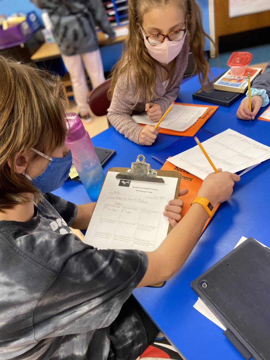 MrsWilliamsCla4's tweet photo. What to do when #readinglogs feel old and tired? We are meeting with our Reading Accountability Partners and having weekly “RAP” meeting to discuss #genres, #authors, #powergoals, and our #readinglives! So far, #engagement is UP, and so is our time in books! @MAS_WP #WPProud https://t.co/QFRmBTdX4J