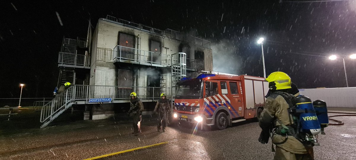 aboshuis's tweet photo. Buiten was het fris en koud. Binnen was het warm en leerzaam. Met #MSA klas van #VRNHN weer 12 aspiranten wijzer uit Wijster https://t.co/AHvi2BZz3H