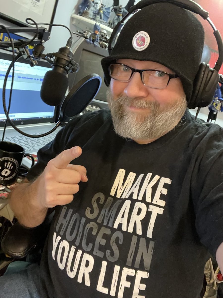drawingfunny1's tweet photo. In this episode an update/details on the upcoming #MSCA artshow at the G’town Community Theatre w/ &amp; play “The Complete History Of America (abridged)”, + more #drawingfunny &amp; MSCA swag available. Also sad news about the passing of longtime  member Sam Ray. https://t.co/A1YvknjQZC https://t.co/M95YPLurzf