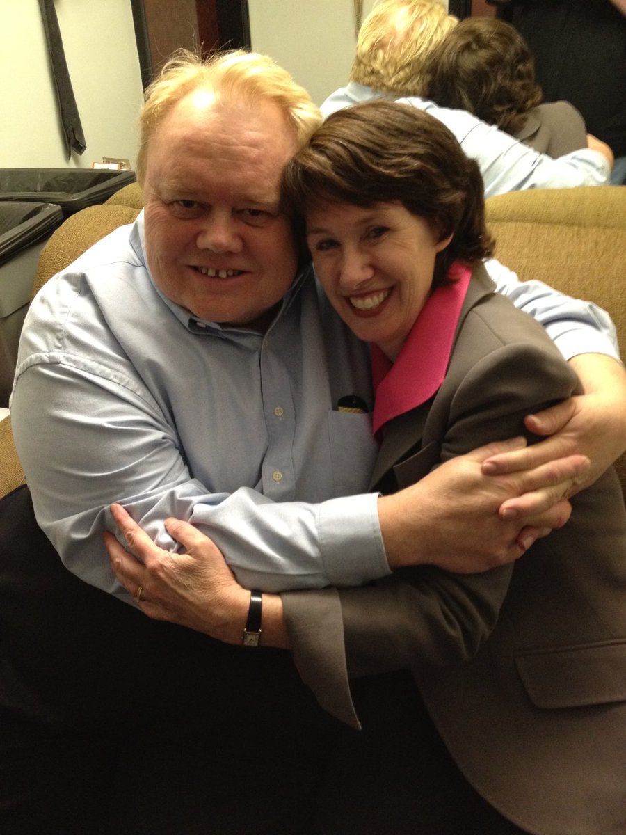 janecondon's tweet photo. Love you Louie! Thanks for inviting me to #Vegas to be on your show. It was an honor to share a stage with you. #hero #funny #topcomedian #myfunnyfriend #LouisAnderson ❤️❤️ https://t.co/UUQMdJvyh9