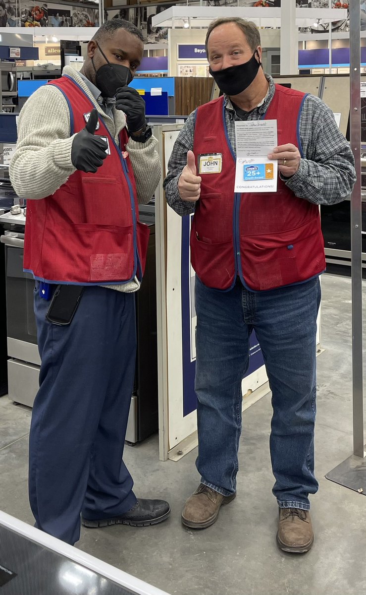 Thumbs up Friday! Thank you to John Smart appliance specialist for the execution around credit. Awesome job! #livefromthecoast ##GautierProud