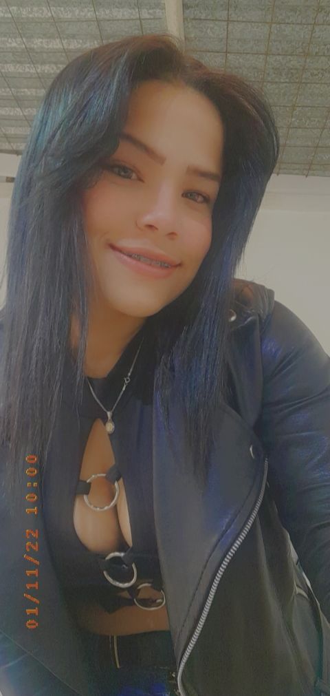 Emmycarlos4's tweet photo. 😝😝 https://t.co/bb4FUjRjQi