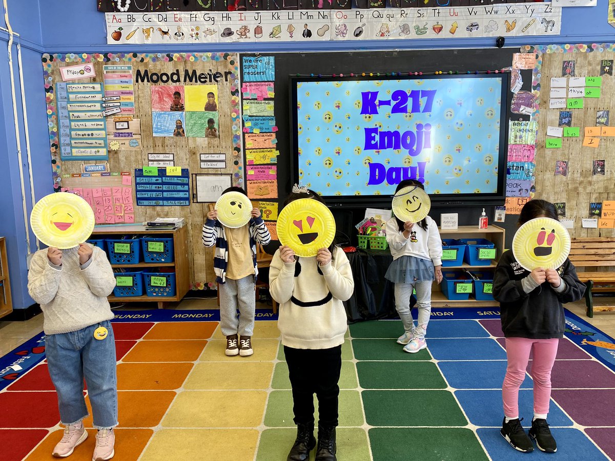 MrsZachariadis's tweet photo. Can you guess who’s behind the emoji?? K-217 had a fun Friday celebrating @159StdntCncl’s Emoji Day! 😍😂😎🤩 @DGreen159 https://t.co/d2yvDMG4Mj