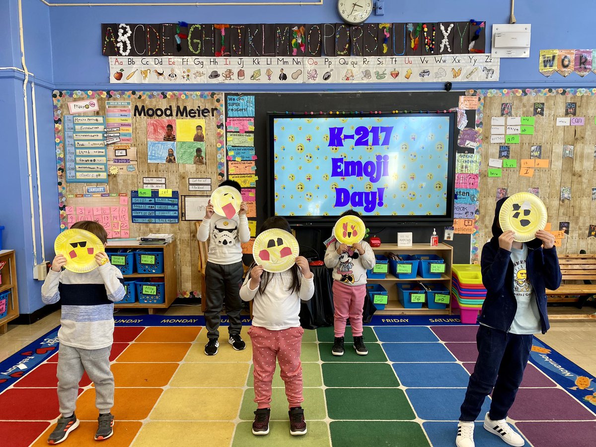 MrsZachariadis's tweet photo. Can you guess who’s behind the emoji?? K-217 had a fun Friday celebrating @159StdntCncl’s Emoji Day! 😍😂😎🤩 @DGreen159 https://t.co/d2yvDMG4Mj