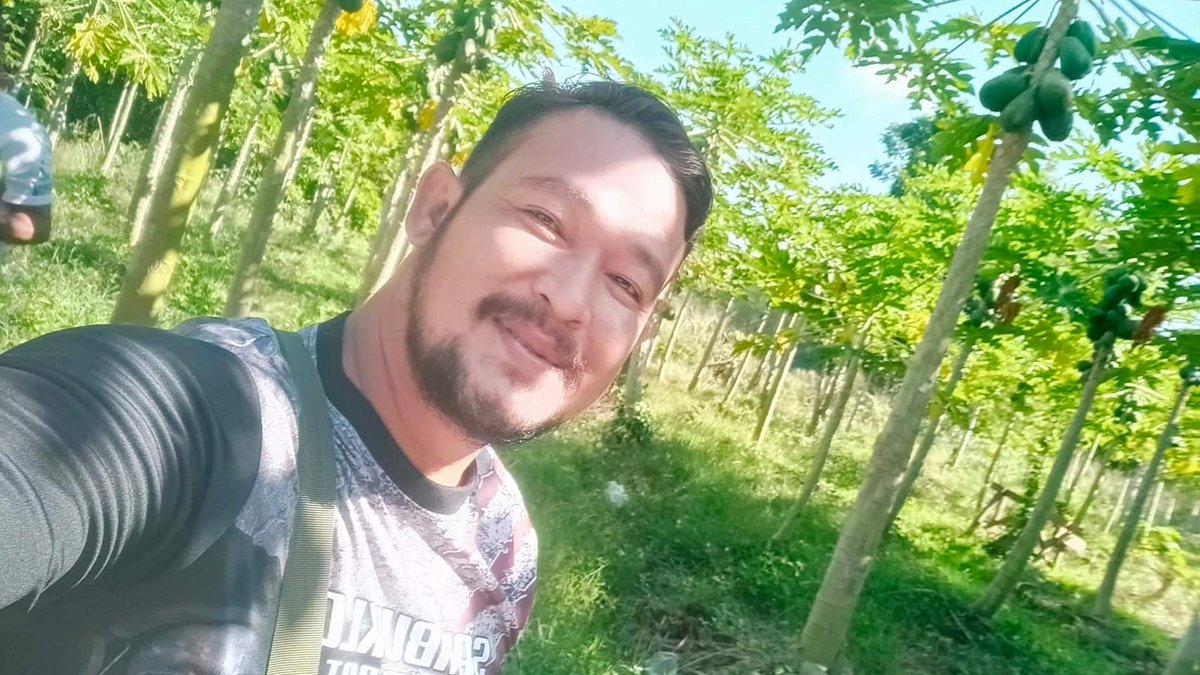 PinoyDad2019's tweet photo. Kumpare kong sundalo na napakagaling bumira sa kama. https://t.co/dpLvcMtWKG