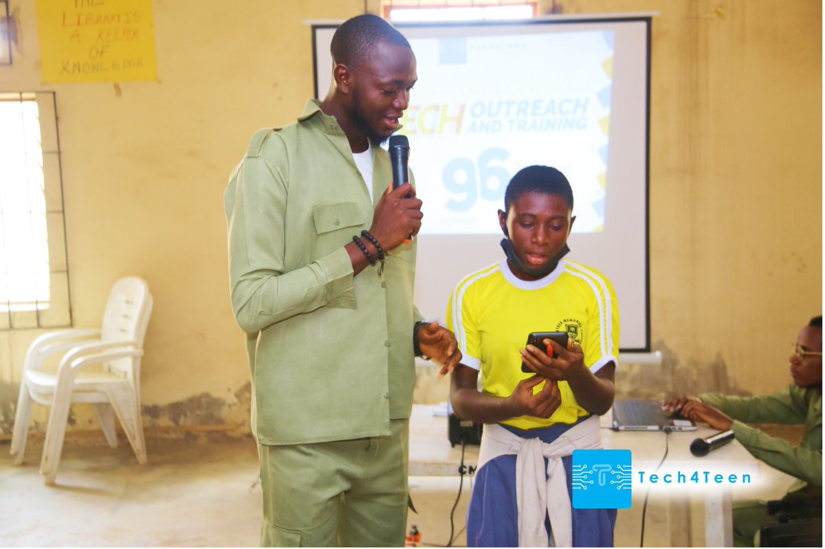 AdedejiOshinojo's tweet photo. We are grateful for the unselfish service and support of our volunteers and corp members.
@_Tech4Teen @officialnyscng 
#TechAwareness
#TechOutreach
#TechmeetsTeen
#Tech4Teen
#NYSCCDSPROJECT https://t.co/ru2XS7lwXc