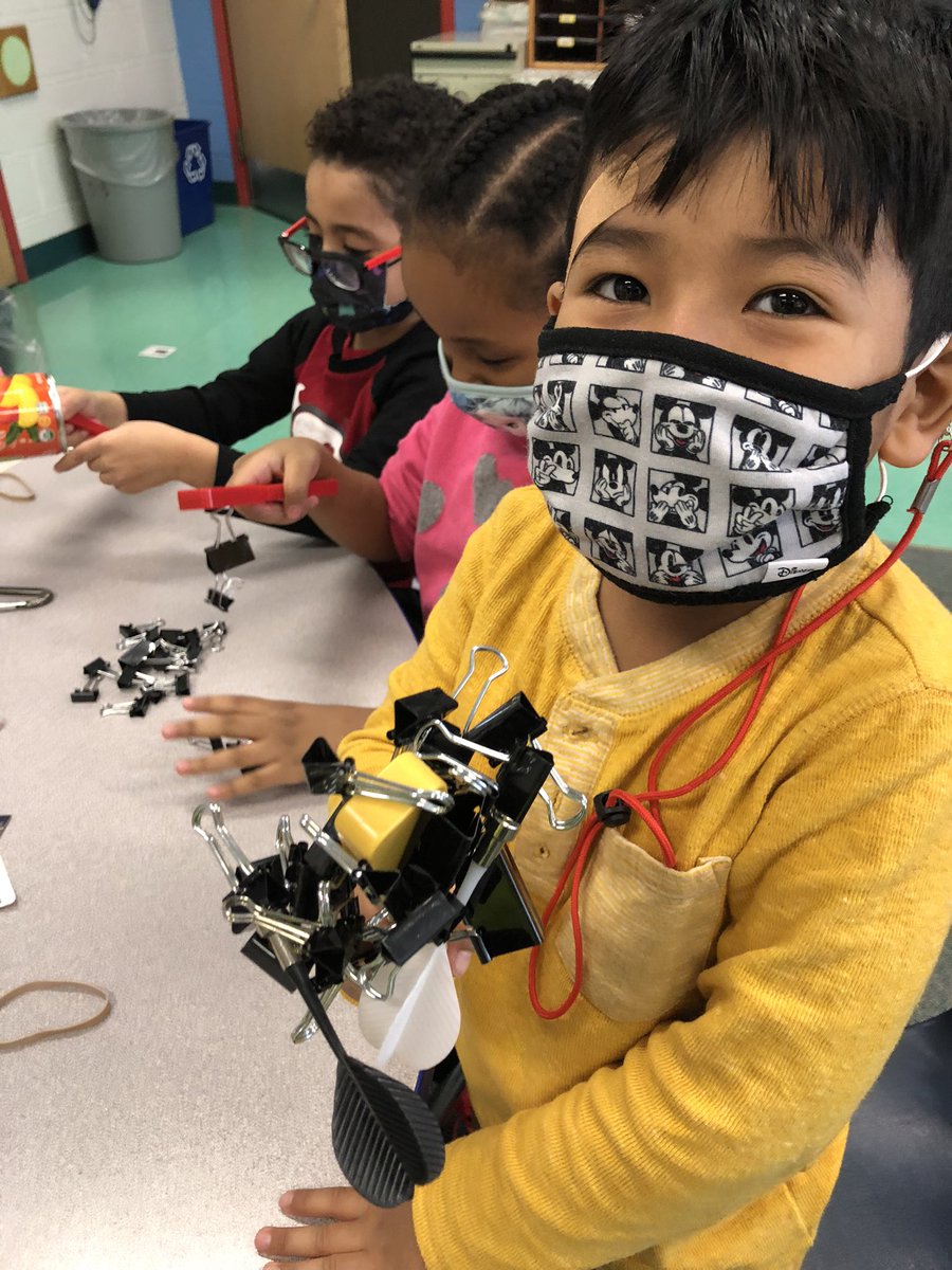 Thank you to Ms. Fandel who has been an amazing visiting scientist to Room 132 this year! Good luck on your PhD and your next adventure! Our last day together was all about magnets! <a href="/susanlgarman/">Susan Garman</a> <a href="/APS_EarlyChild/">APS Office of Early Childhood</a>