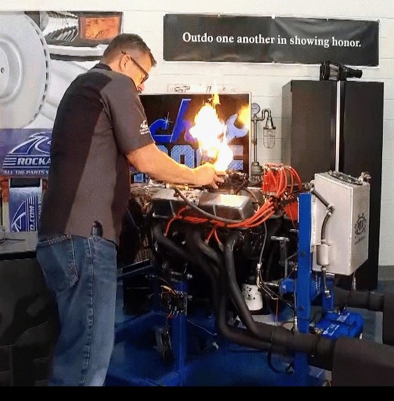 johngardnertv's tweet photo. Tech Garage is HOTTER than ever, Set your DRVs or Tune in Saturday mornings 8am ET &amp; PT on @MotorTrendTV See you there!
#autorepairs #automotivetechnology  #automotiveaftermarket #MotortrendTV #automotivetechnician  #automotiveindustry  #AutomotiveService #TechGarage https://t.co/qxyniiwfrj