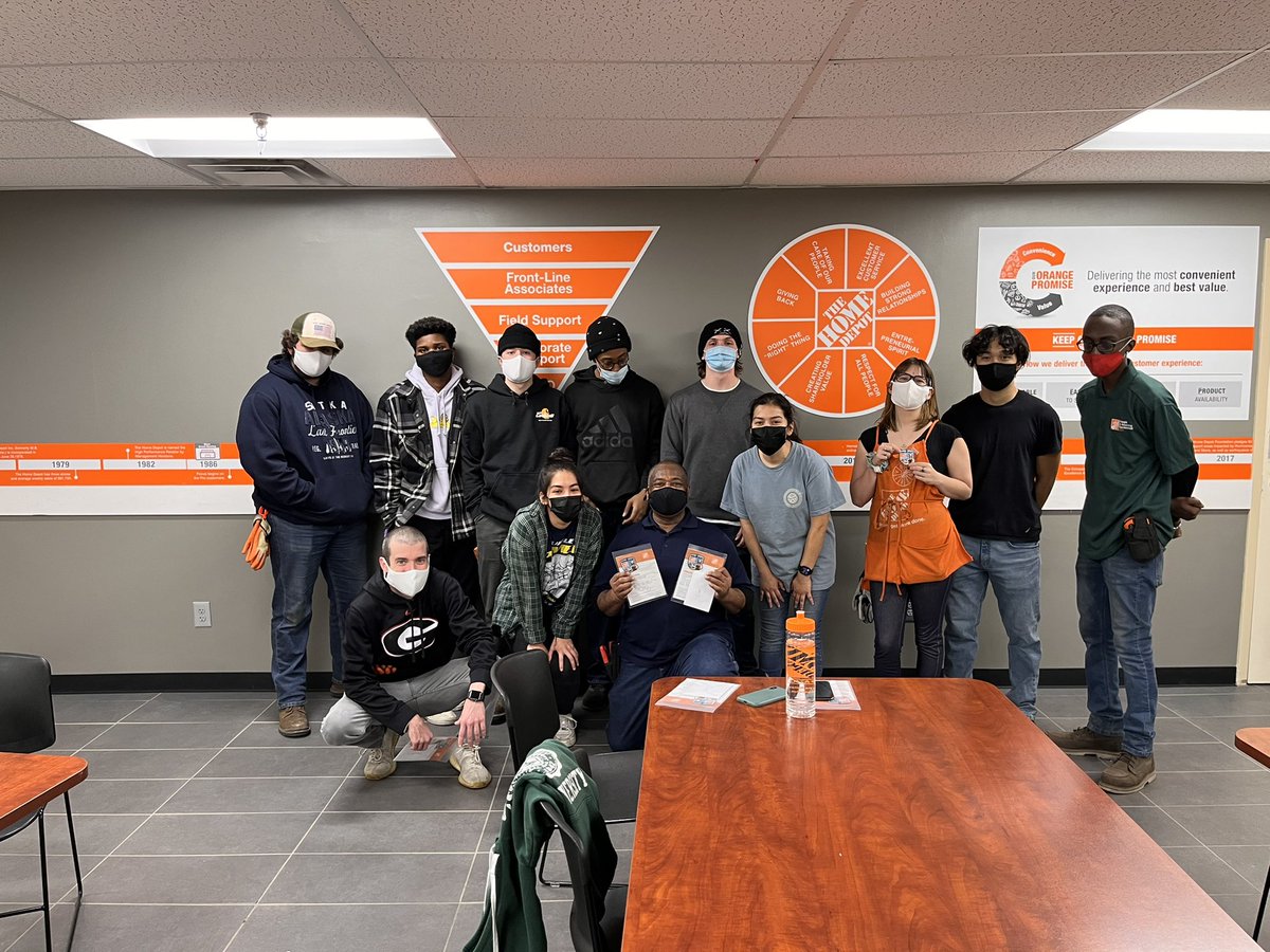 Home Depot #0106 tweet media