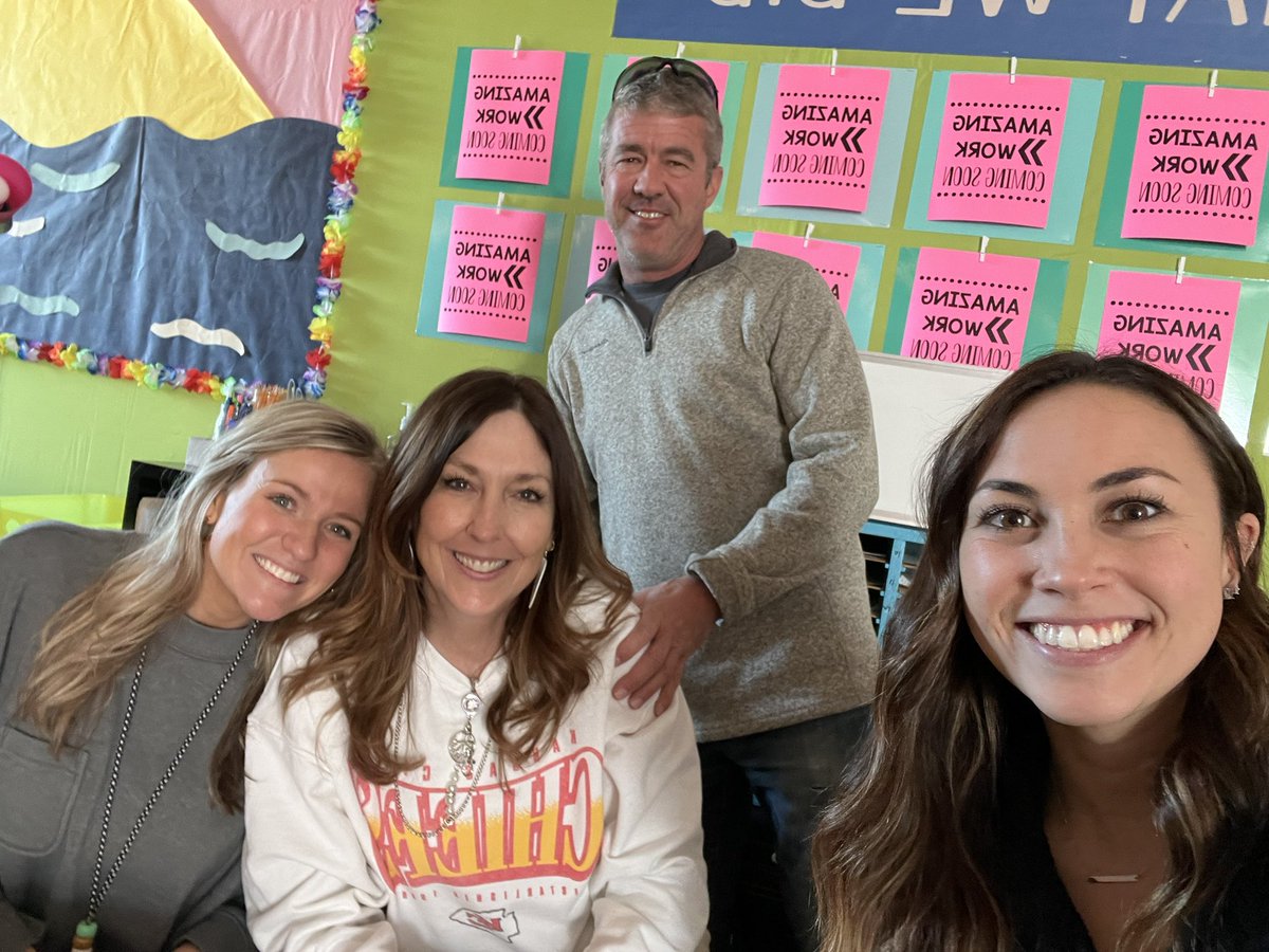 LaubyMichelle's tweet photo. Enjoyed my day in Miss P’s second grade at IC.  @ICBobcats @abby_thomps #OPSmomentsthatmatter https://t.co/RsOedYdcZL