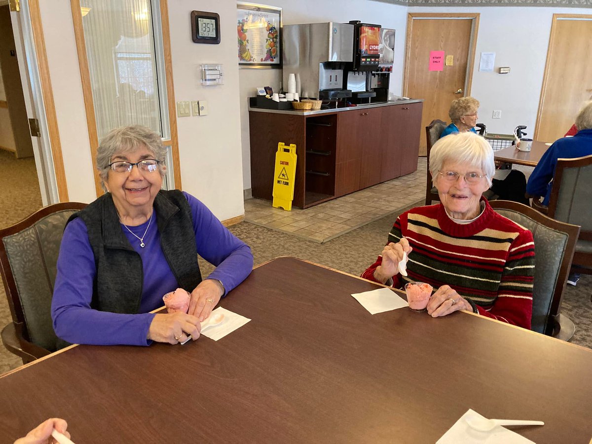 preshomes's tweet photo. EagleCrest residents agree - it's never too cold for ice cream!
#CreatingSmiles #EnrichingLives #IceCream #NeverTooColdForIceCream https://t.co/r5KqtKGJKx