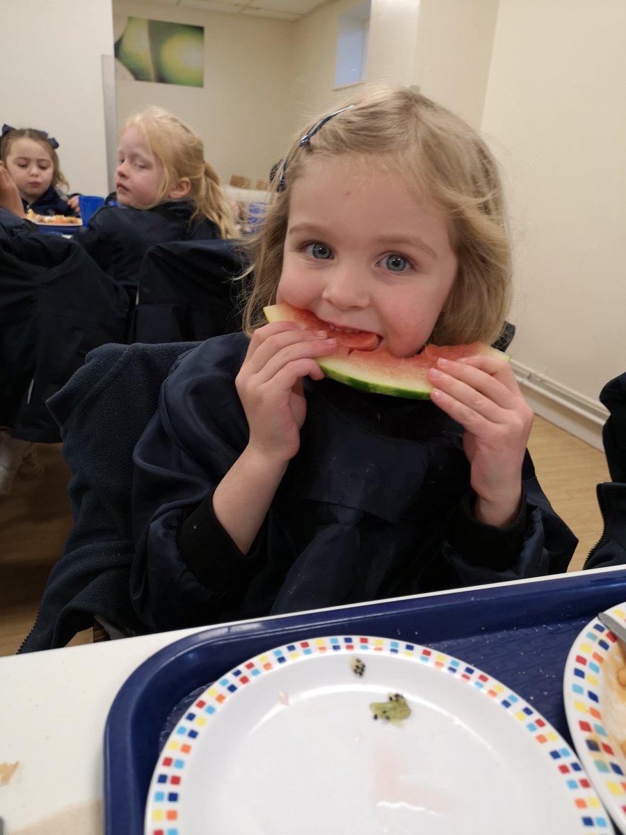 LaxtonJunior's tweet photo. When @catering_LJS asked our pupils to vote on suggestions for the new Lent Term menu, the 'All Day Breakfast' was a popular choice across the school. Today was the day when we got to try it - delicious! It was followed by scrumptious fresh fruit platters! #WeAreLJS #PupilVoice https://t.co/NBWI1iDU6f