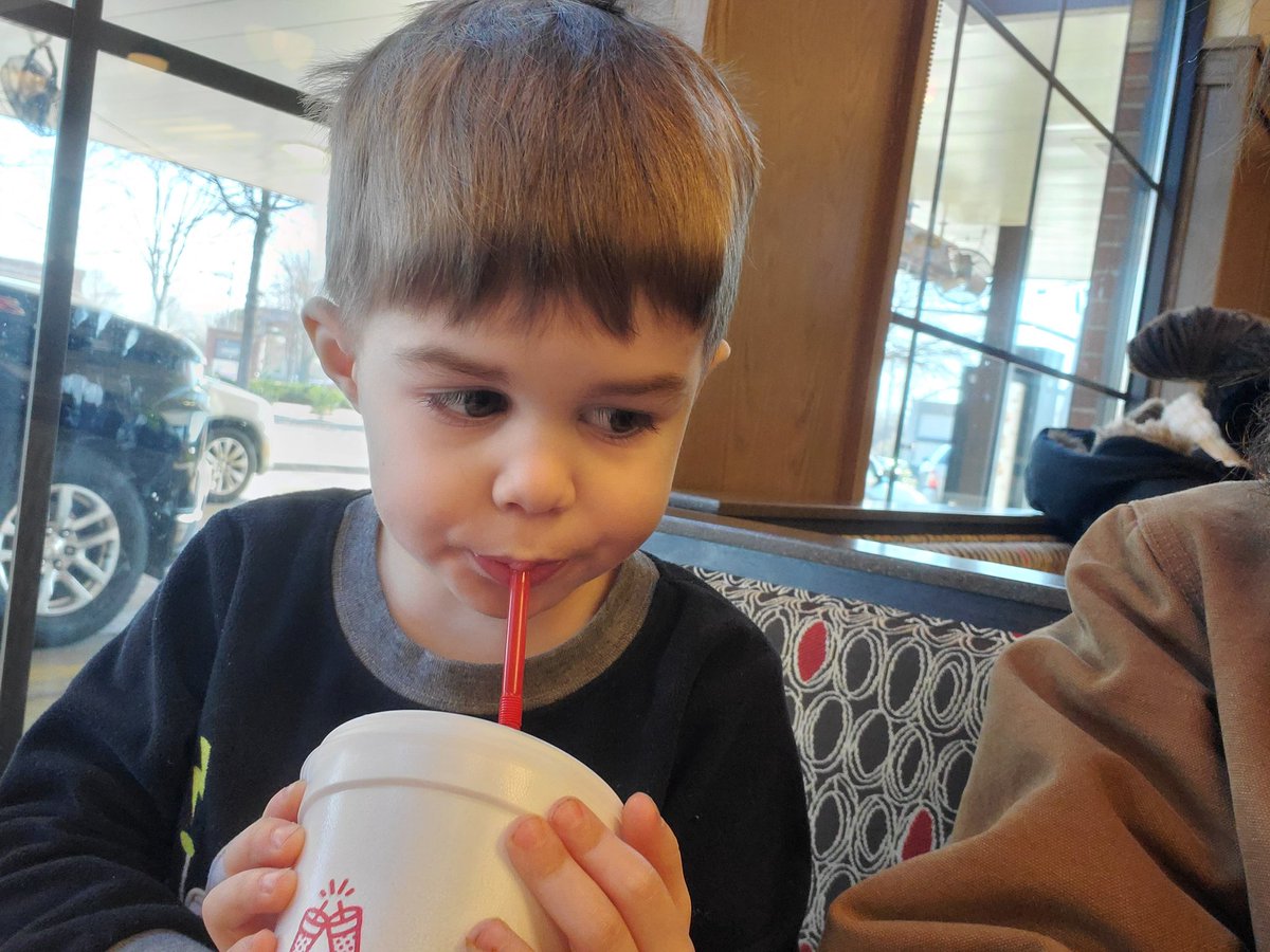 RhodesJared's tweet photo. jude just prayed "and this playground to be open again"   #cfaolivebranch https://t.co/VKlUe2bUmj