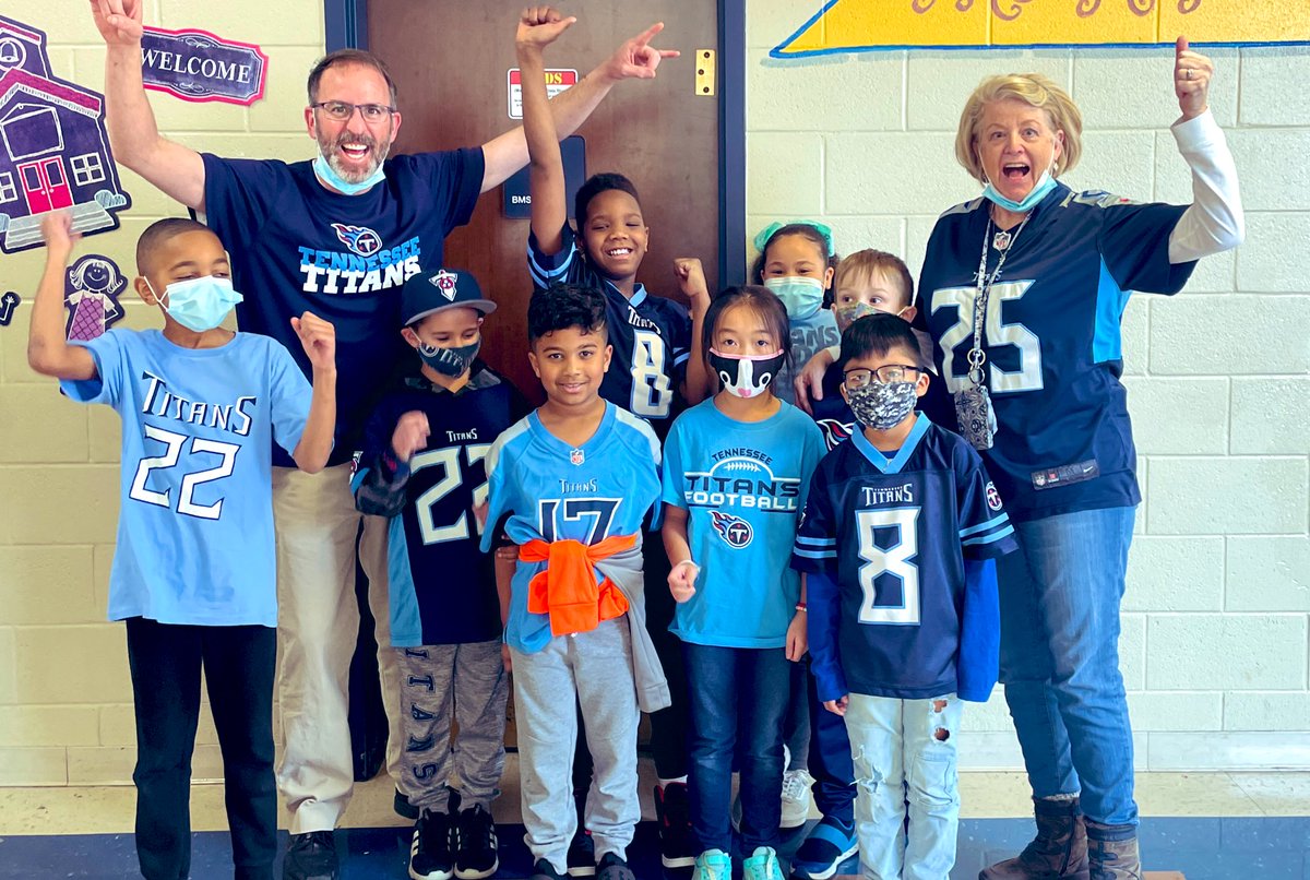 PittardPride's tweet photo. It is a TitanUp Friday here at John Pittard Elementary School. We are so excited to cheer on the @Titans this weekend. Let’s go Titans! @Titans_TRac https://t.co/i3tGvwHSUw