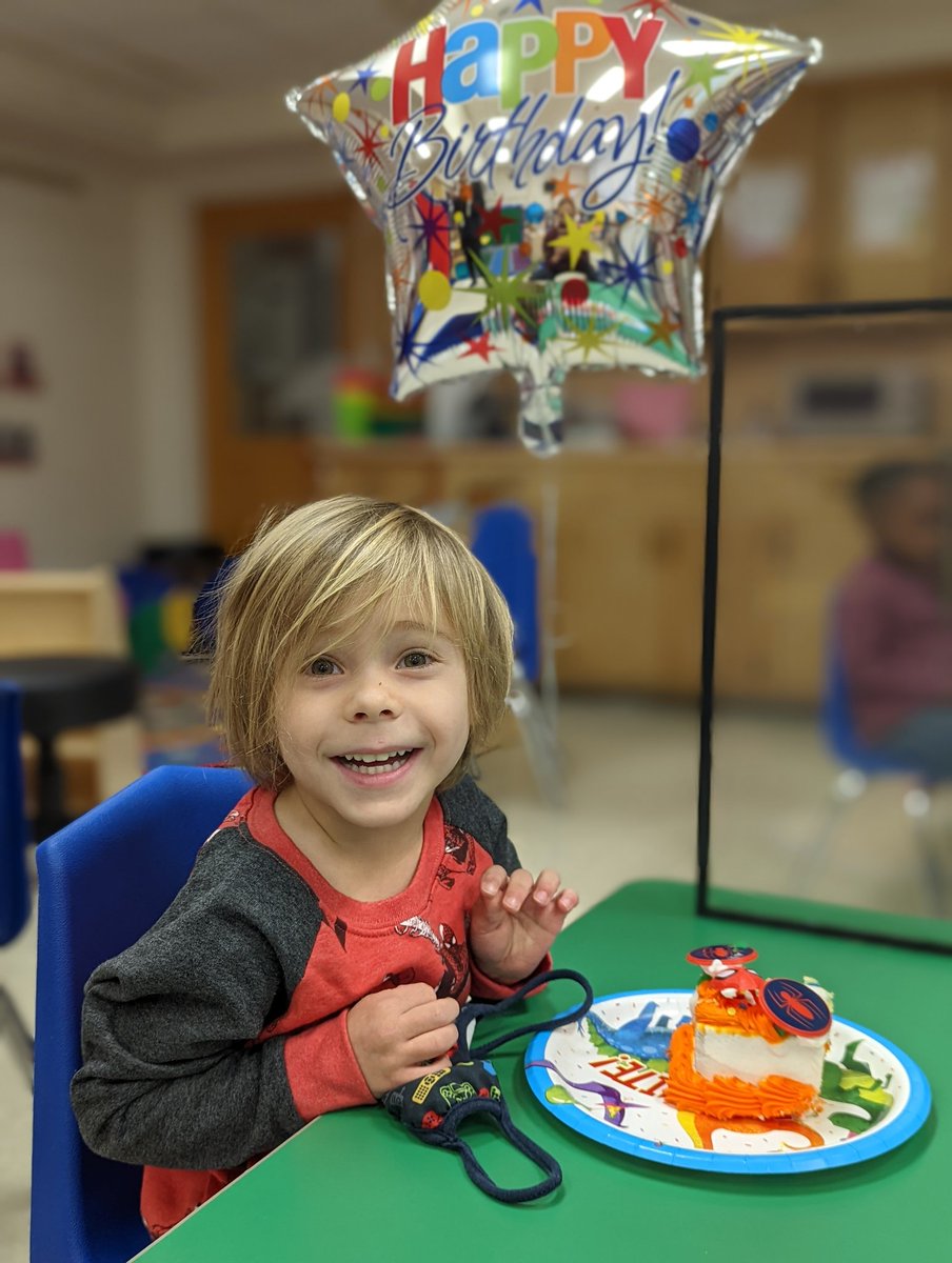 Mrs_Garofalo's tweet photo. Happy early birthday, Jude!!🎈🎂 https://t.co/AxWLnH1sdH