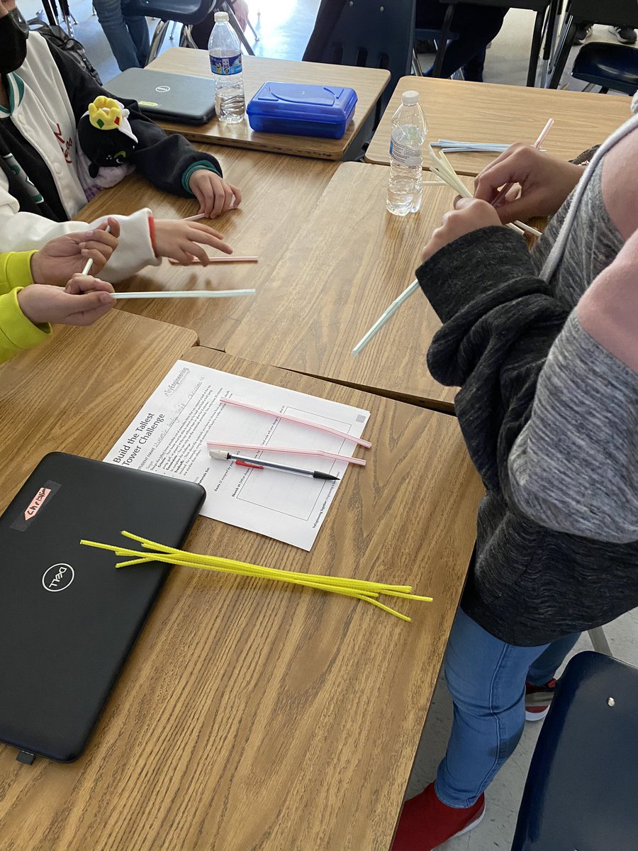 KujawaIBLibrary's tweet image. The challenge is on @KujawaES_AISD in #TryEngineeringTogether Who will build the tallest tower? @CricketMediaInc @AerospaceCorp @DrCrystalWatson @AldineISD @AldineSTEM @aldinelibraries