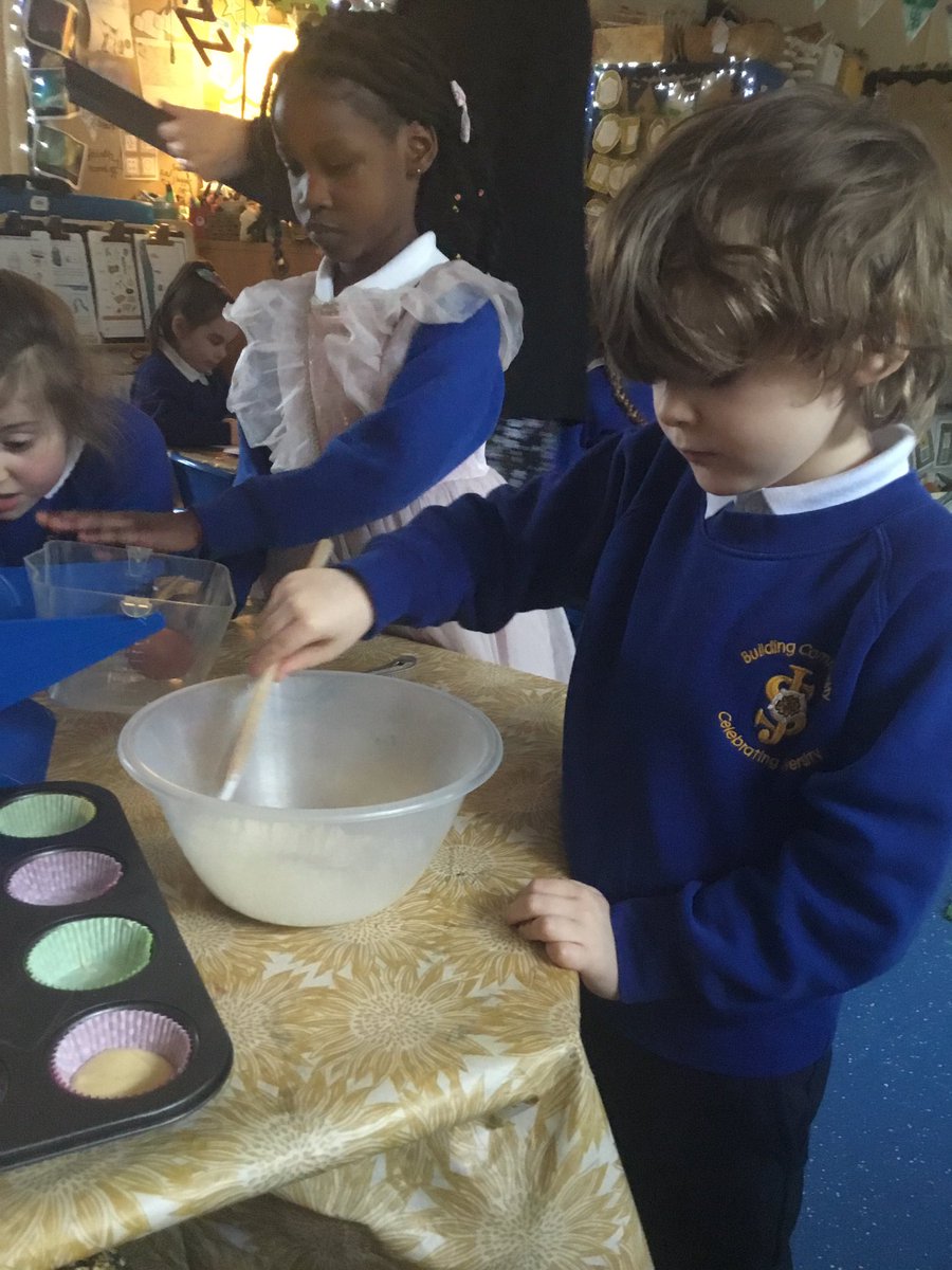 stjosephskly's tweet image. Yay #ElderClass have worked so hard this week as a team to fill our Friday treat jar. We voted as a class family and chose to bake buns and bake buns we did. As a surprise we even made some for our friends in Maple Class too - ‘it’s good to share!’ #eyfsrocks #SharingIsCaring